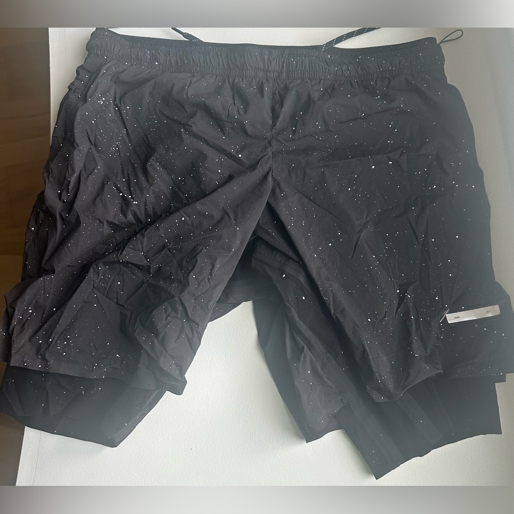 Satisfy Running - Justice 10” Trail Shorts in speckled black (Size 2)